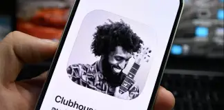 Are you automatically muted on Clubhouse?